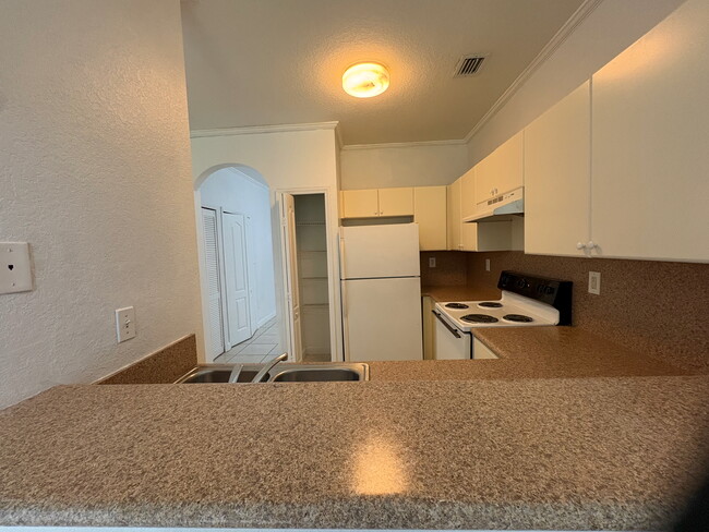 17630 NW 73rd Ave, Unit 205