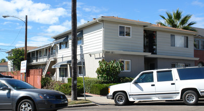 3926-3932 Kansas St in San Diego, CA - Building Photo - Building Photo