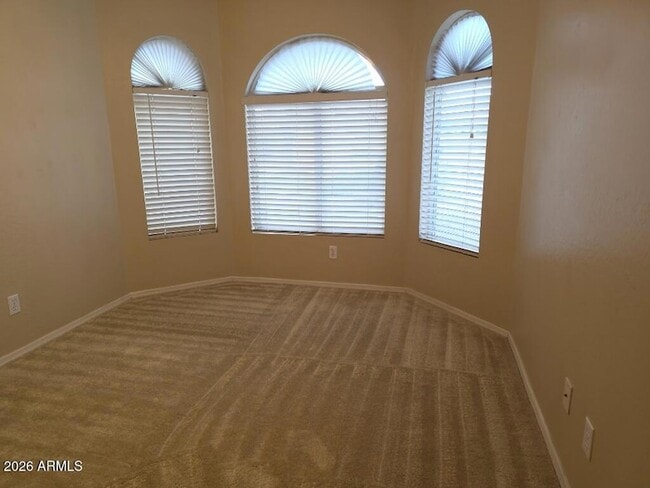 3212 E Kerry Ln in Phoenix, AZ - Building Photo - Building Photo