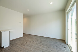 11904 E 2nd Ln in Spokane Valley, WA - Building Photo - Building Photo