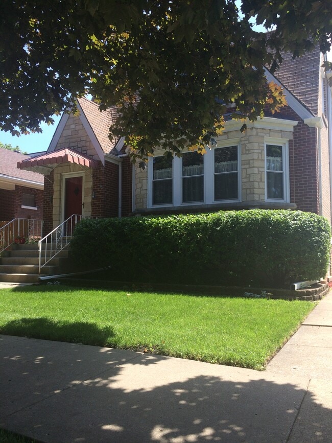 711 N 11th Ave, Unit 1