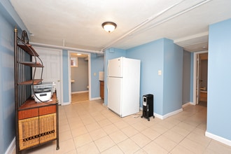 23 Hudson St, Unit LL in Milton, MA - Building Photo - Building Photo