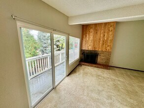 4354 5th Ave NW in Seattle, WA - Building Photo - Building Photo