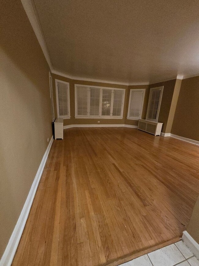 8031 S Rhodes Ave in Chicago, IL - Building Photo - Building Photo