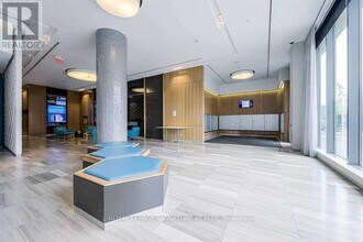 36 Park Lawn Rd in Toronto, ON - Building Photo - Building Photo