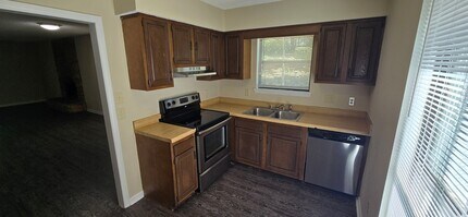 4901 Wallingford Dr in Raleigh, NC - Building Photo - Building Photo