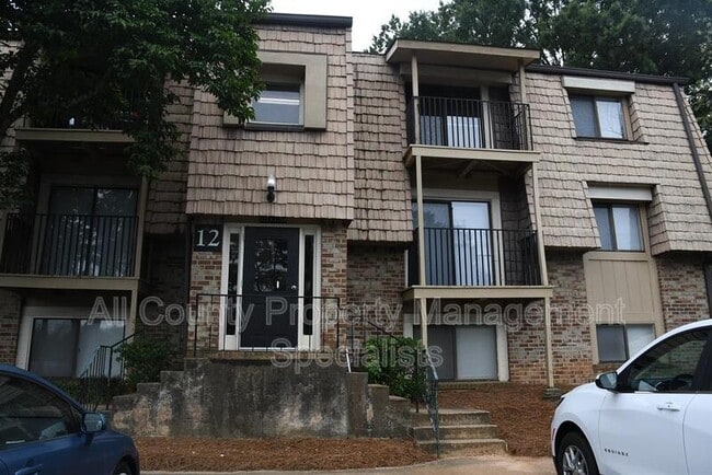 1217 Old Manor Rd
