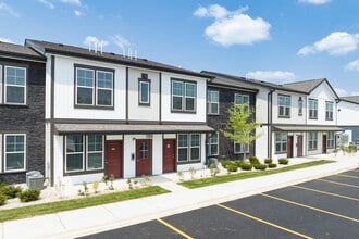 The Blake at Fox River in McHenry, IL - Building Photo - Building Photo