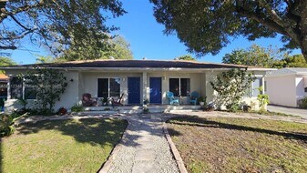 265 NE 116th St, Unit 1 in Miami, FL - Building Photo