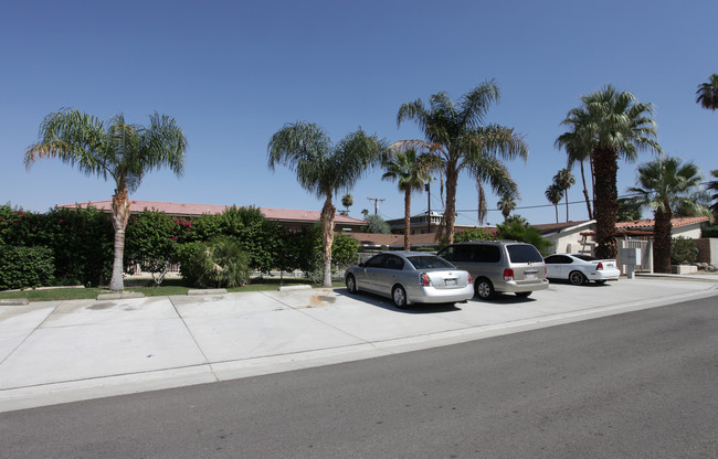 68365 Tahquitz Rd in Cathedral City, CA - Building Photo - Building Photo