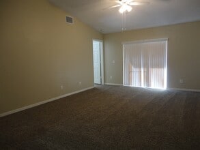 11727 Brenford Crest Dr in Riverview, FL - Building Photo - Building Photo