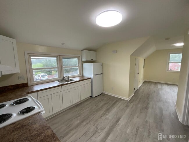 145 Union Valley Rd in Monroe Township, NJ - Building Photo - Building Photo