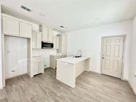 5804 Mile 5 Rd, Unit 1 Apartamentos