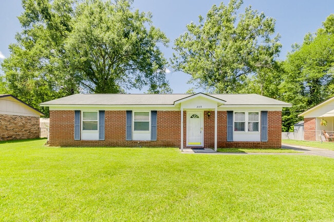 property at 209 E Tietgen St