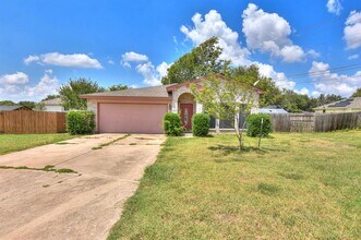 3007 Crystal Cove in Taylor, TX - Building Photo - Building Photo