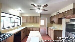 3815 Ridgeline Dr in San Antonio, TX - Building Photo - Building Photo