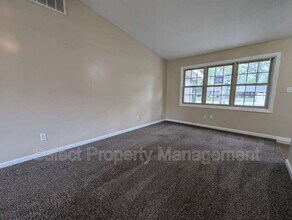 3220 Thames Dr in Fort Wayne, IN - Building Photo - Building Photo