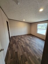 25 Woodside Cir in Mosheim, TN - Building Photo - Building Photo