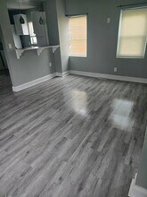 2427 Ruffin St in Norfolk, VA - Building Photo - Building Photo