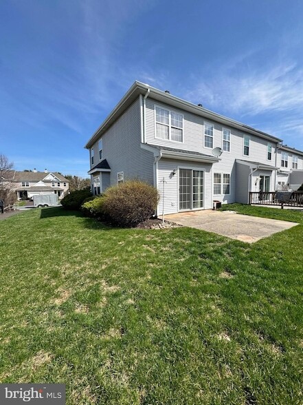 532 Musket Ct, Unit 03-3306 in Collegeville, PA - Building Photo - Building Photo