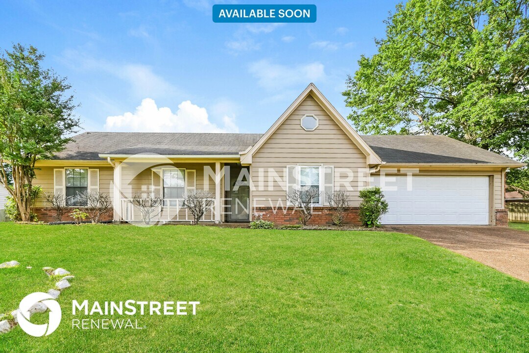 6583 Shaker Ln in Memphis, TN - Building Photo