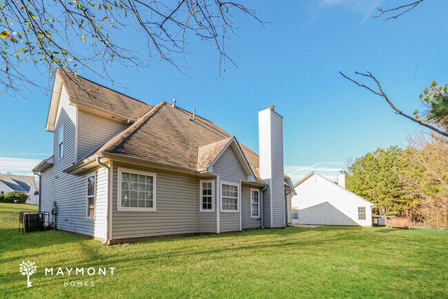 5470 Frontier Ct in Ellenwood, GA - Foto de edificio - Building Photo