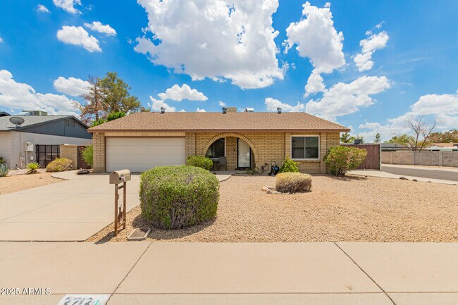 property at 3713 W Villa Rita Dr