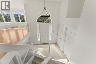 3316 Kenilworth Dr in Windsor, ON - Building Photo - Building Photo