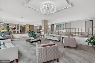 1900 Lyttonsville Rd in Silver Spring, MD - Building Photo - Building Photo