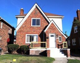 18410 Santa Rosa Dr in Detroit, MI - Building Photo