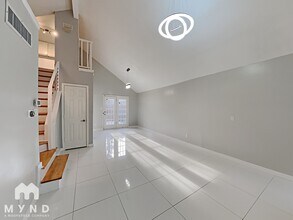 1563 Mccoy St in Dallas, TX - Building Photo - Building Photo