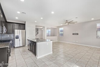 2927 W Westland Rd in Phoenix, AZ - Building Photo - Building Photo