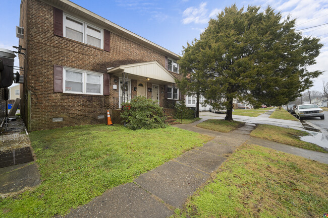 1509 Halstead Ave in Norfolk, VA - Building Photo - Building Photo