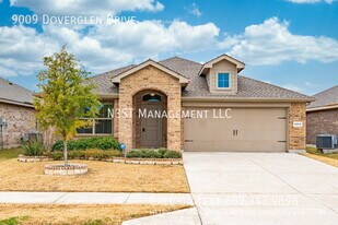 9009 Doverglen Dr in Fort Worth, TX - Building Photo