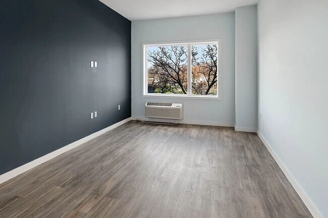 2733 E 12th St-Unit -3C in Brooklyn, NY - Building Photo - Building Photo