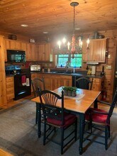 129 Player Ln in Westminster, SC - Building Photo - Building Photo