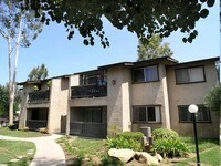 Building Photo - Montecito Oaks Apartments in Ramona, California