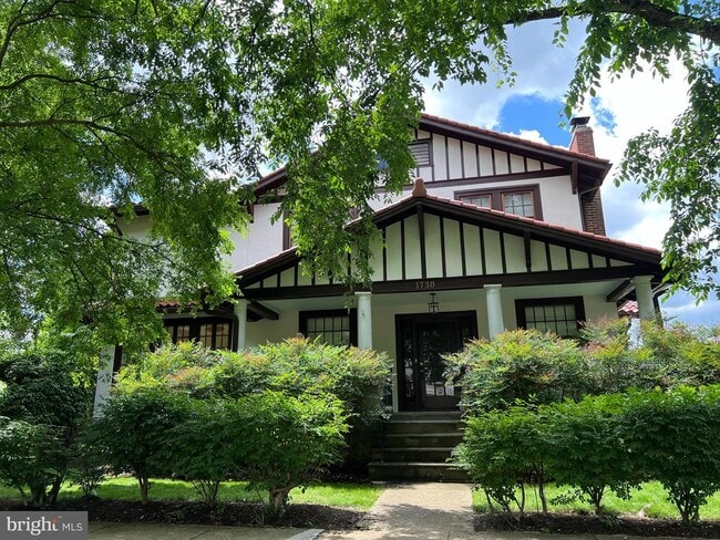 property at 1730 N Danville St