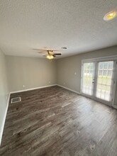 1837 Lively Rd in Maryville, TN - Building Photo - Building Photo