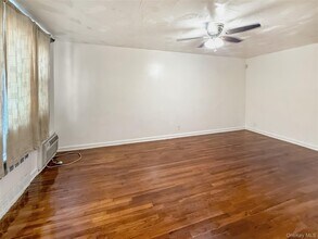 1043 E 57th St in Brooklyn, NY - Building Photo - Building Photo