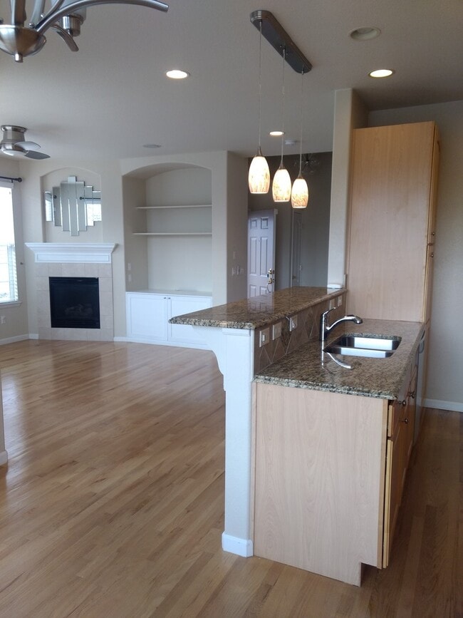 property at 1451 Whitehall Dr