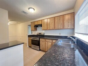 12242 Westlock Dr in Tomball, TX - Building Photo - Building Photo