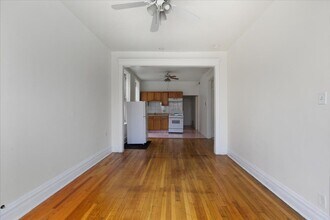 3133 W Augusta Blvd in Chicago, IL - Foto de edificio - Building Photo