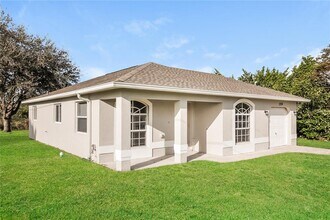 3704 6th St SW in Lehigh Acres, FL - Building Photo - Building Photo