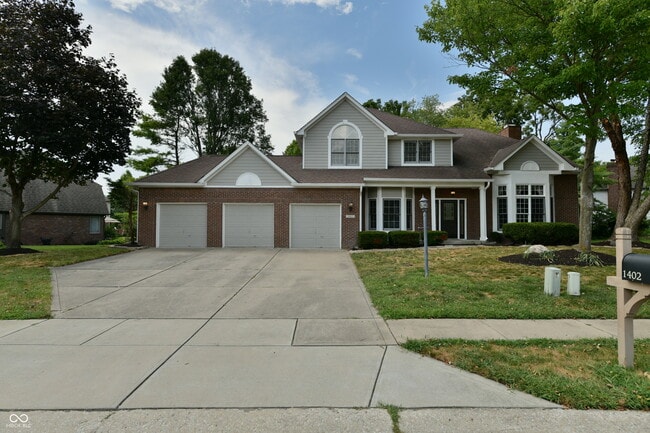 property at 1402 Edinburgh Dr