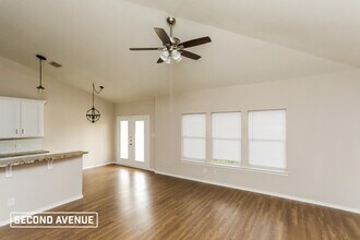 100 Clark Dr in Ferris, TX - Building Photo - Building Photo