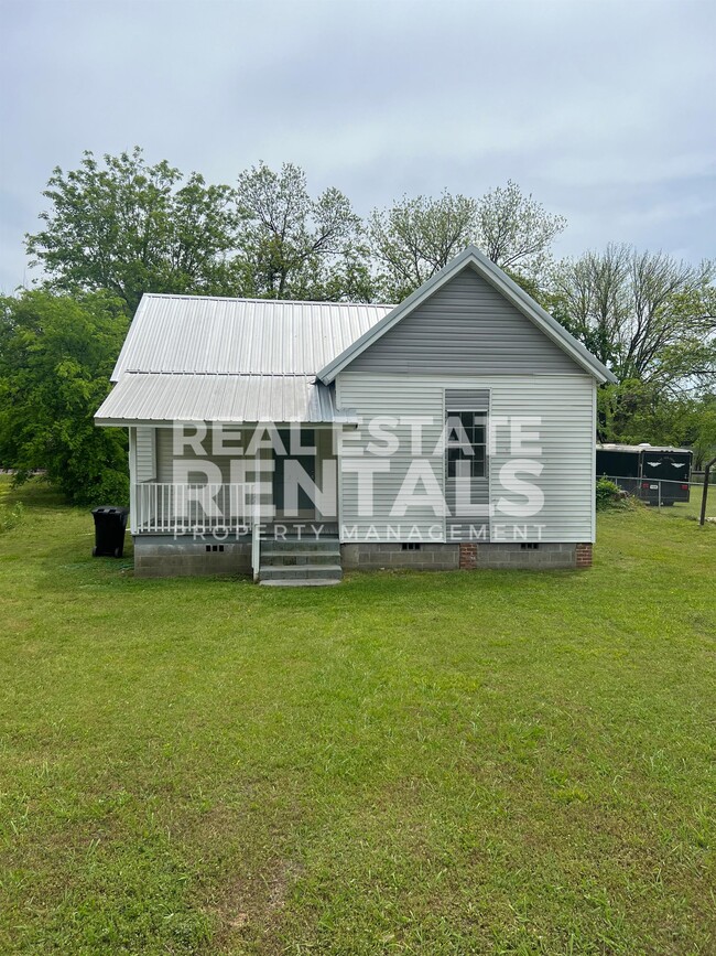 property at 21 W Wilkinson Ave