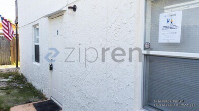515 Putnam Rd in West Palm Beach, FL - Building Photo - Building Photo