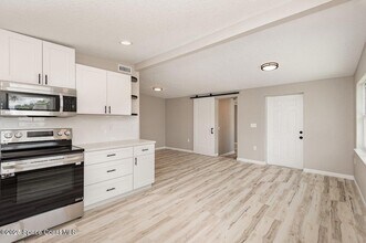 2626 Sarno Rd in Melbourne, FL - Building Photo - Building Photo
