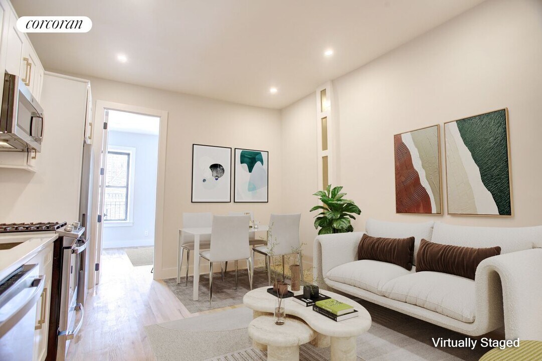 204 W 96th St in New York, NY - Building Photo